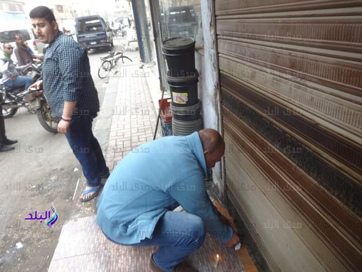 غلق 6 محلات بدون ترخيص غلق 6 محلات بدون ترخيص