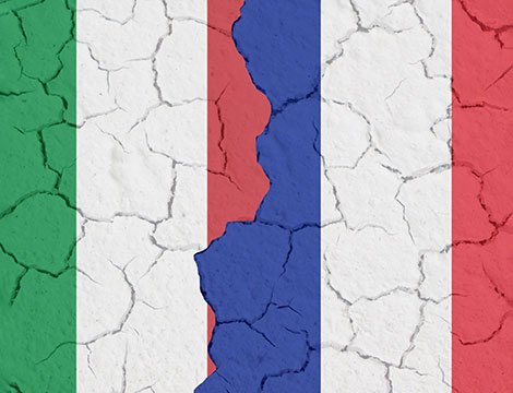 علما فرنسا وإيطاليا علما فرنسا وإيطاليا