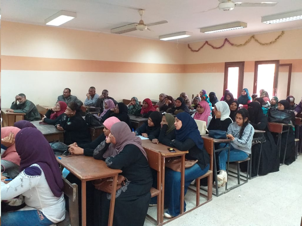 صحة أسوان تنظم تدريبات إستعدادًا لحملة التطعيم ضد شلل صحة أسوان تنظم تدريبات إستعدادًا لحملة التطعيم ضد شلل