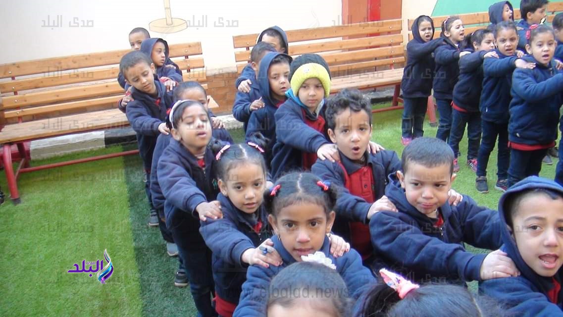 طلاب سوهاج ينظمون في الدراسة اداخل ٢٧٤٩ مدرسة