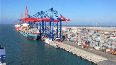 تداول 417 شاحنة بضائع متنوعة بموانئ البحر الأحمر