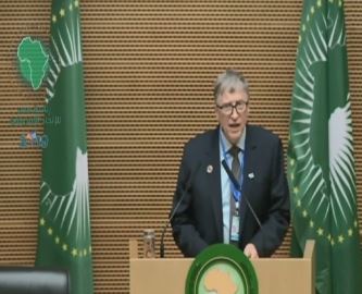 بيل جيتس، مؤسس شركة مايكروسوفت العالمية