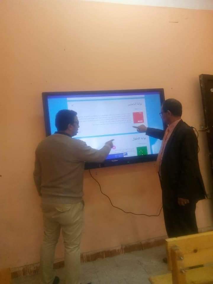 تعليم الاسماعيلية مستعدون لتسليم أجهزة التابلت غدا الاثنين