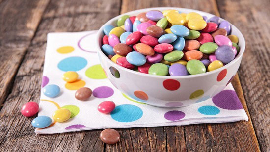 احترس من حلوى الشيكوبون .. لها أضرار على الأطفال