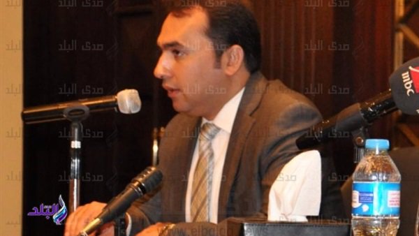 الدكتور محمد عمر الدكتور محمد عمر
