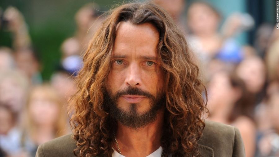 المغني الراحل Chris Cornel المغني الراحل Chris Cornel