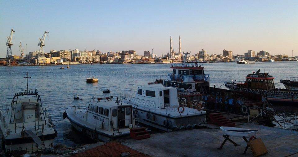 ٢١ سفينة إجمالي حركة السفن بموانئ بورسعيد