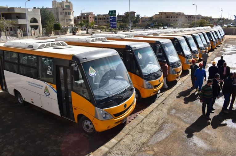 20 أتوبيسًا جديدًا لتشغيل منظومة النقل الداخلى بمدينة الشروق 20 أتوبيسًا جديدًا لتشغيل منظومة النقل الداخلى بمدينة الشروق
