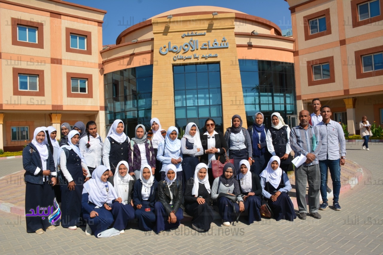 طلاب وتلاميذ 10 مدارس يتبرعون بمصروفاتهم الدراسية 