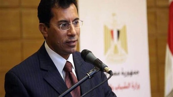 وزير الشباب والرياضة الدكتور أشرف صبحي وزير الشباب والرياضة الدكتور أشرف صبحي