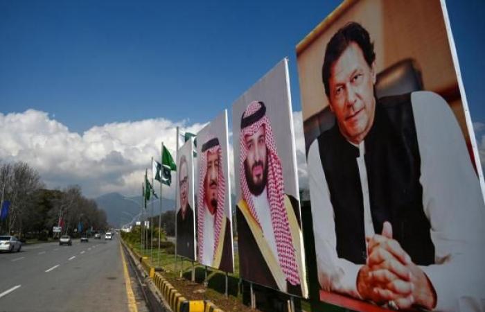 صور الملك سلمان وولي العهد في شوارع باكستان صور الملك سلمان وولي العهد في شوارع باكستان