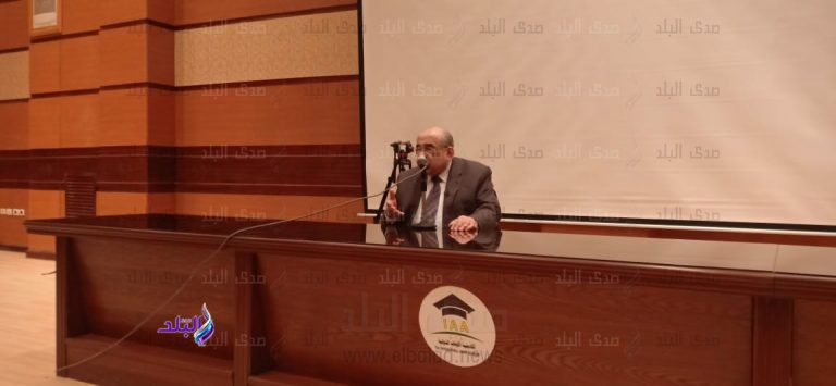 الدكتور مصطفى الفقي رئيس مكتبة الإسكندرية الدكتور مصطفى الفقي رئيس مكتبة الإسكندرية