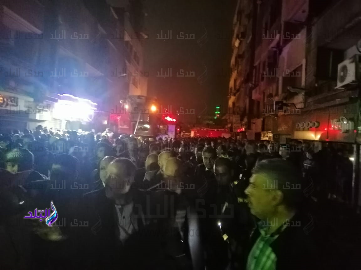 موقع حريق عقار الزاوية الحمراء موقع حريق عقار الزاوية الحمراء