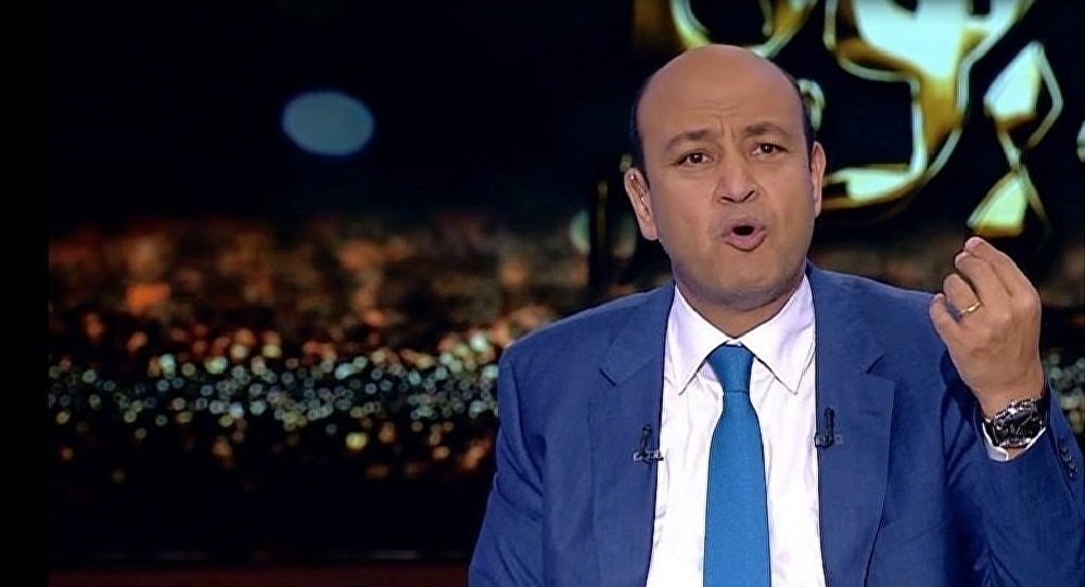 الإعلامي عمرو أديب 