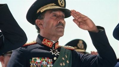 الرئيس الراحل أنور السادات
