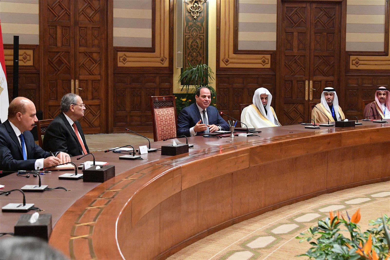 الرئيس عبد الفتاح السيسي الرئيس عبد الفتاح السيسي