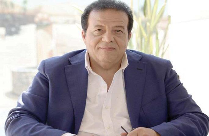 الدكتور عاطف عبداللطيف الدكتور عاطف عبداللطيف