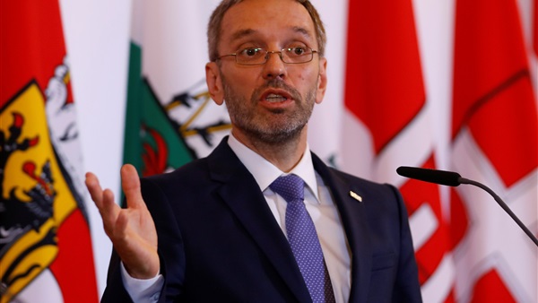 هيربرت كيكل