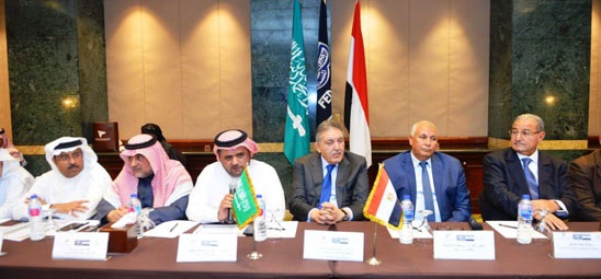 خلال الاجتماع