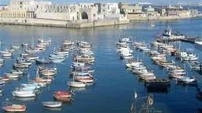 إغلاق ميناء البرلس أمام حركة الصيد بسبب سوء الأحوال الجوية إغلاق ميناء البرلس أمام حركة الصيد بسبب سوء الأحوال الجوية