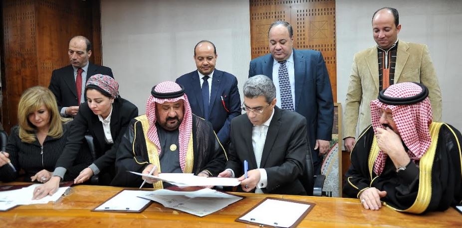 خلال التوقيع