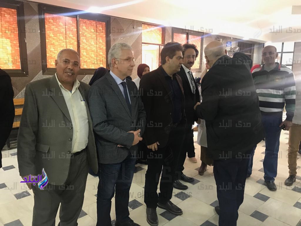 لجنة لفحص استعدادات مستشفيات جامعة طنطا لجنة لفحص استعدادات مستشفيات جامعة طنطا