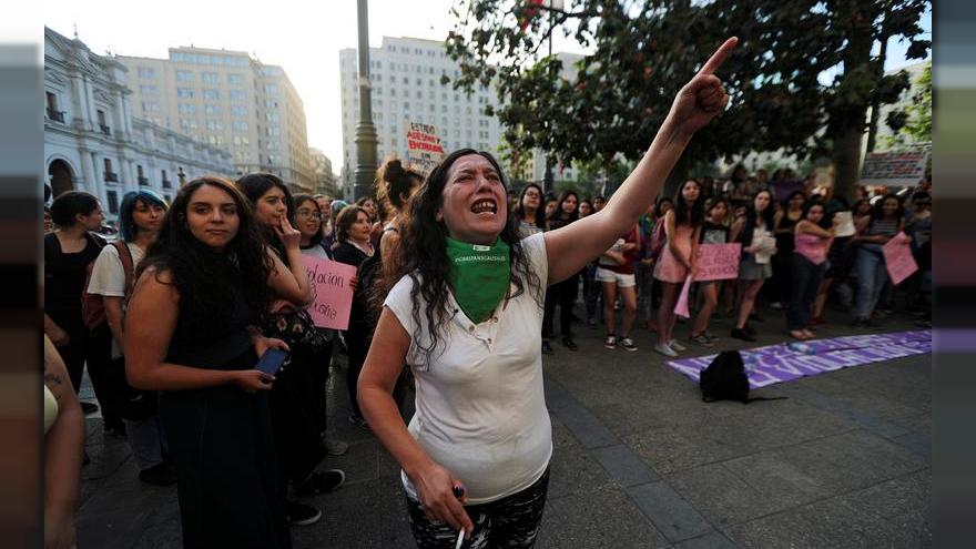 5 دول تنصف المرأة