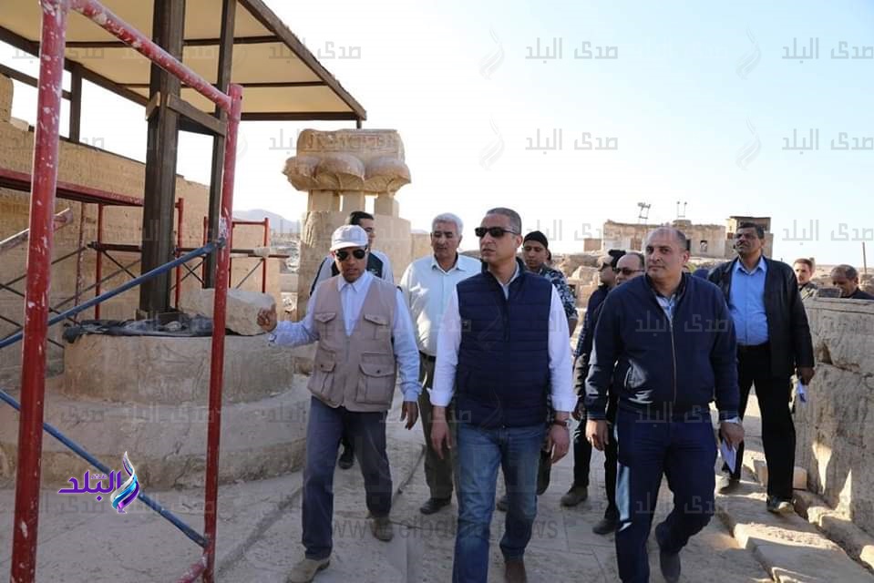 الدكتور أحمد الأنصاري محافظ سوهاج الدكتور أحمد الأنصاري محافظ سوهاج