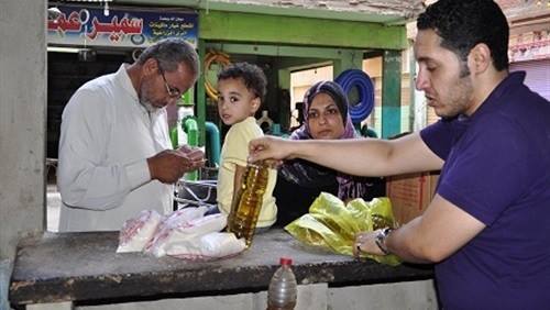 بدء تحويل مكاتب التموين لمراكز خدمة متطورة في الوادي الجديد بدء تحويل مكاتب التموين لمراكز خدمة متطورة في الوادي الجديد