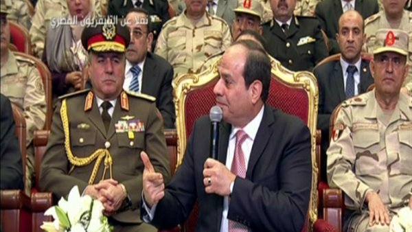 الرئيس عبد الفتاح السيسي الرئيس عبد الفتاح السيسي
