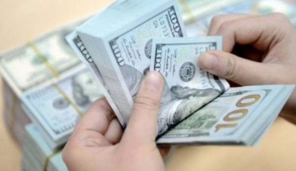 تراجع أسعار الدولار والعملات في ختام تعاملات اليوم تراجع أسعار الدولار والعملات في ختام تعاملات اليوم