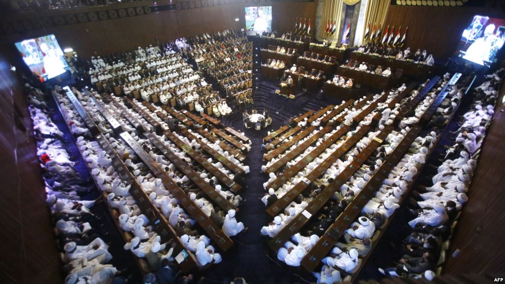 البرلمان السوداني يخفض مدة تطبيق قانون الطوارئ البرلمان السوداني يخفض مدة تطبيق قانون الطوارئ