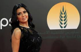 الفنانة رانيا يوسف