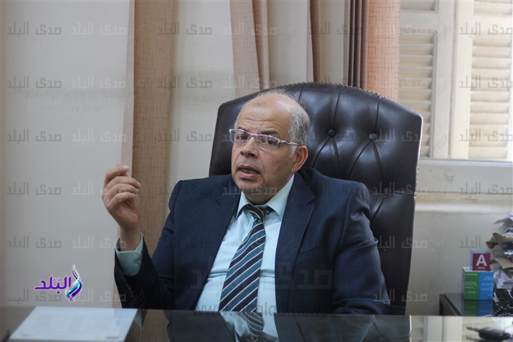 الدكتور أشرف عمر، وكيل كلية الطب بجامعة عين شمس الدكتور أشرف عمر، وكيل كلية الطب بجامعة عين شمس