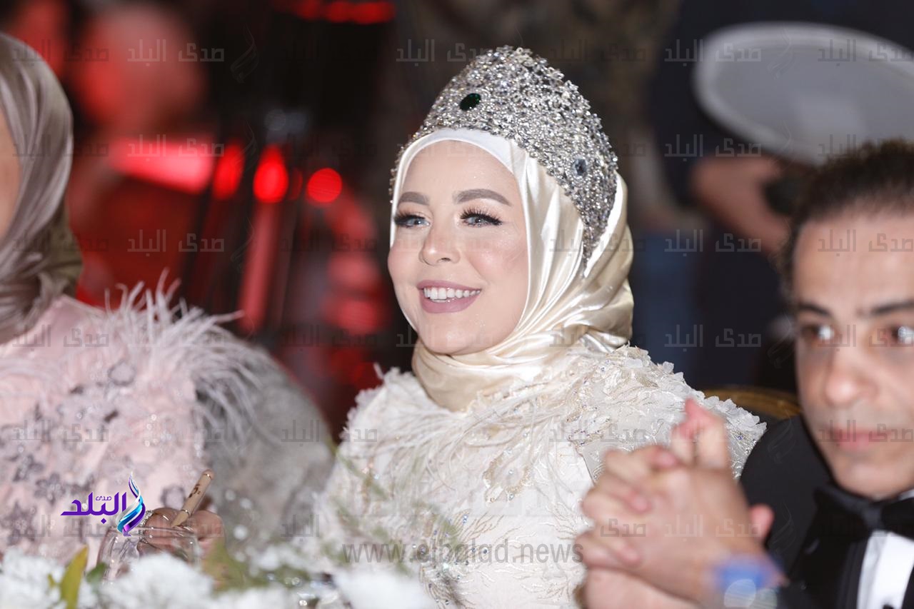 مصممة الازياء دعاء امين مصممة الازياء دعاء امين