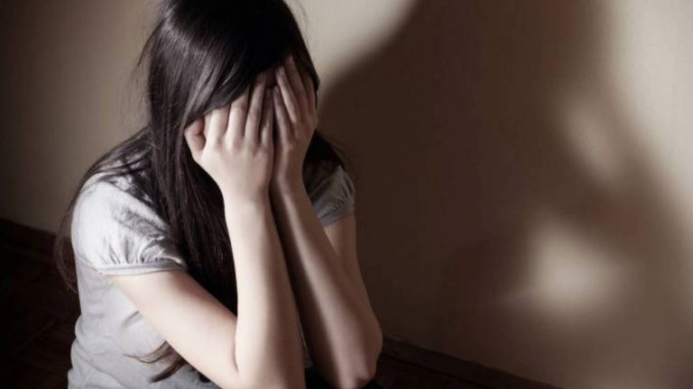 مصري يحاول خطف فلبينية بالكويت ويقتل رضيعها