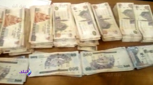 احباط محاولة تهريب مبالغ مالية بمطار القاهرة