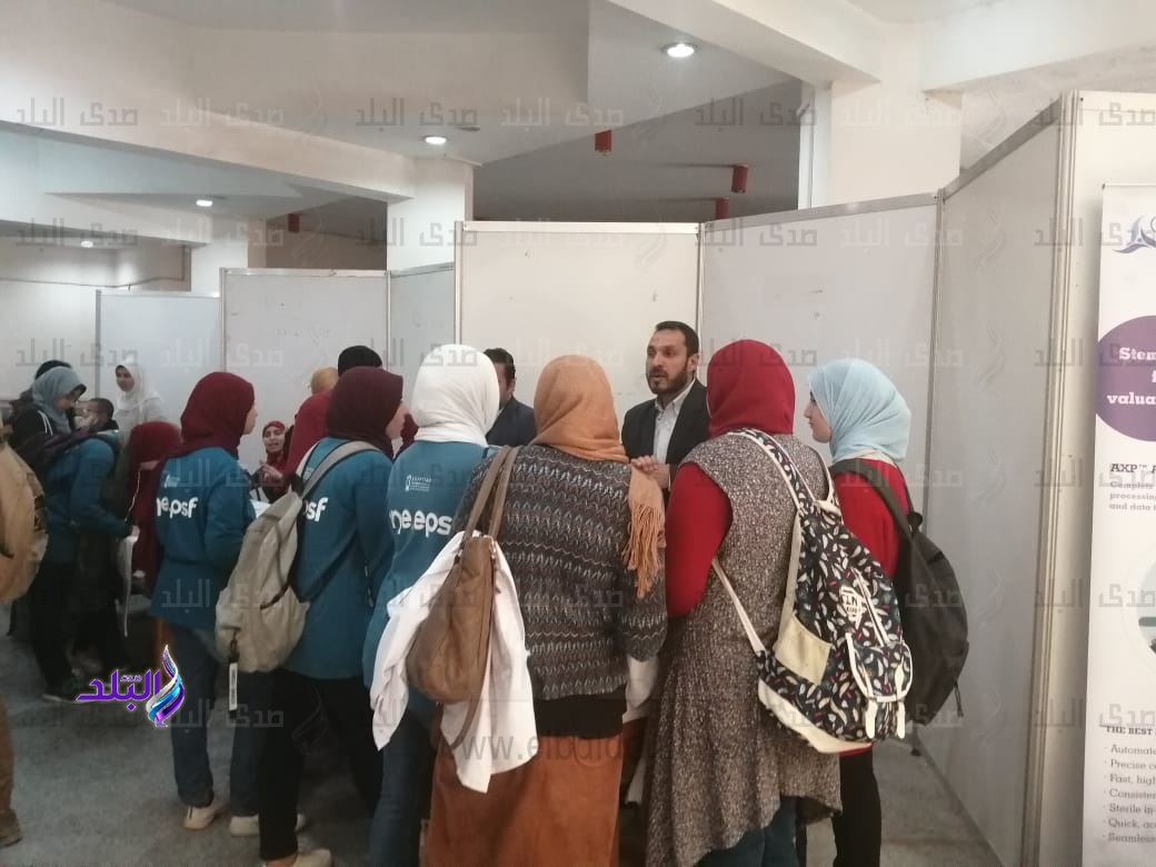 الملتقى الأول للتدريب الصيدلي بجامعة حلوان