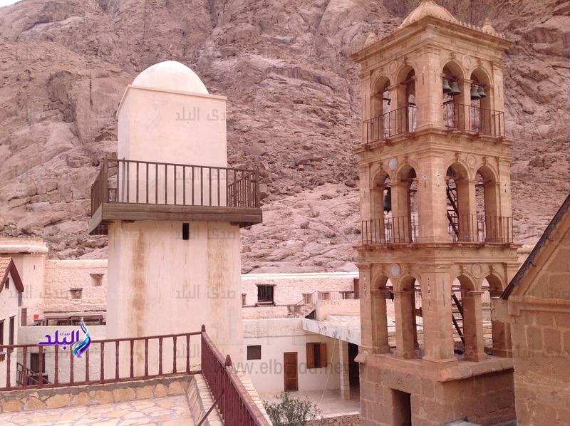 بداية صوم واعتكاف رهبان " سانت كاترين" واغلاق ابواب الدير