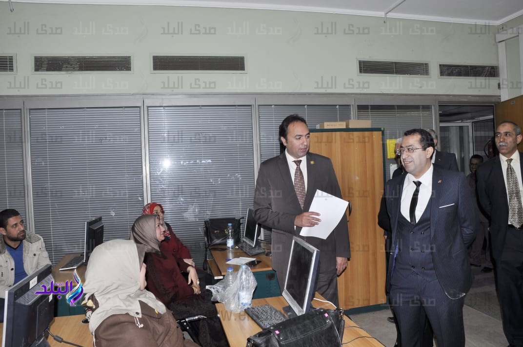 إستمرار تدريب المعلمين على المناهج الجديدة 