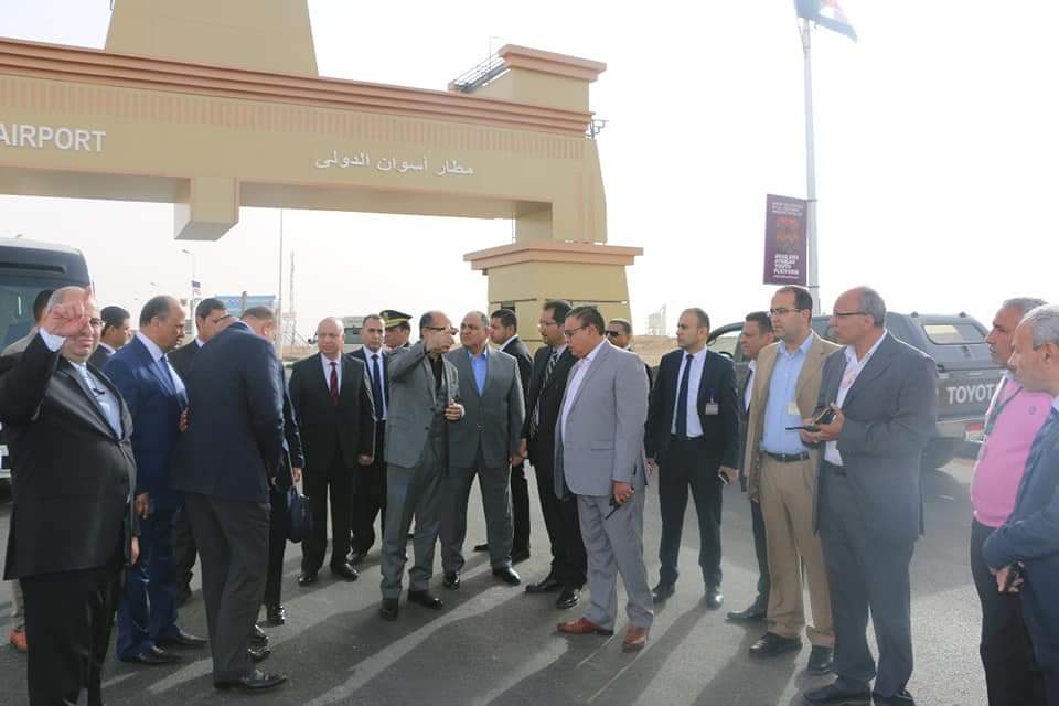 مطار أسوان يتزين لاستقبال وفود ملتقى الشباب العربى الإفريقى