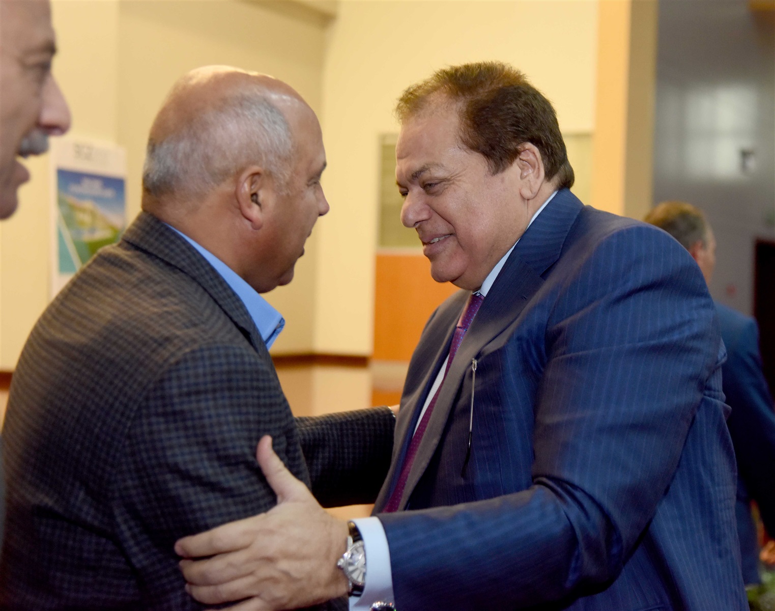 أبو العينين يهنئ المهندس كامل الوزير بمنصب وزير النقل أبو العينين يهنئ المهندس كامل الوزير بمنصب وزير النقل
