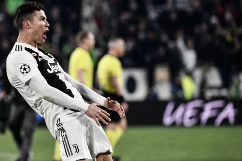 احتفال رونالدو اثناء مباراة أتليتكو مدريد