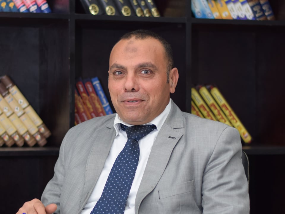 المحامي طارق مطر المحامي طارق مطر