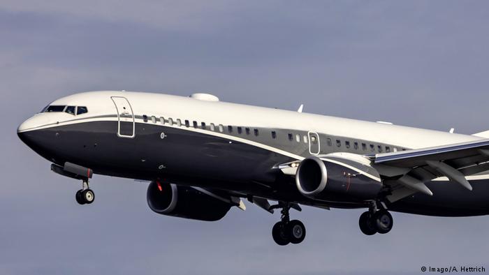 الطائرة بوينج 737 الطائرة بوينج 737
