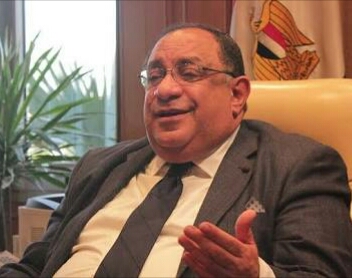 رئيس جامعة حلوان رئيس جامعة حلوان