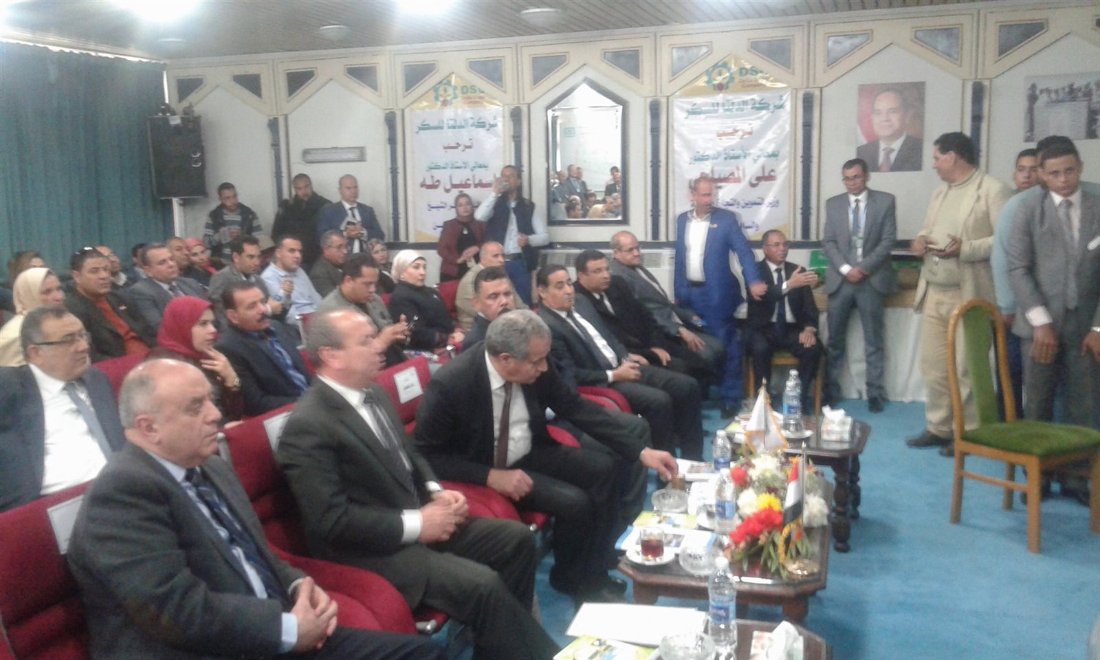 وزير التموين يطلق باكورة تطوير مصانع انتاج السكر المحلى وزير التموين يطلق باكورة تطوير مصانع انتاج السكر المحلى