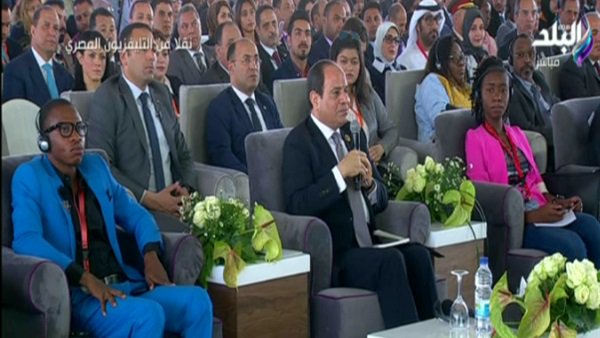 الرئيس عبد الفتاح السيسي  الرئيس عبد الفتاح السيسي