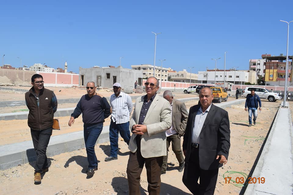 محافظ البحر الأحمر يتفقد موقف الدهار الجديد محافظ البحر الأحمر يتفقد موقف الدهار الجديد