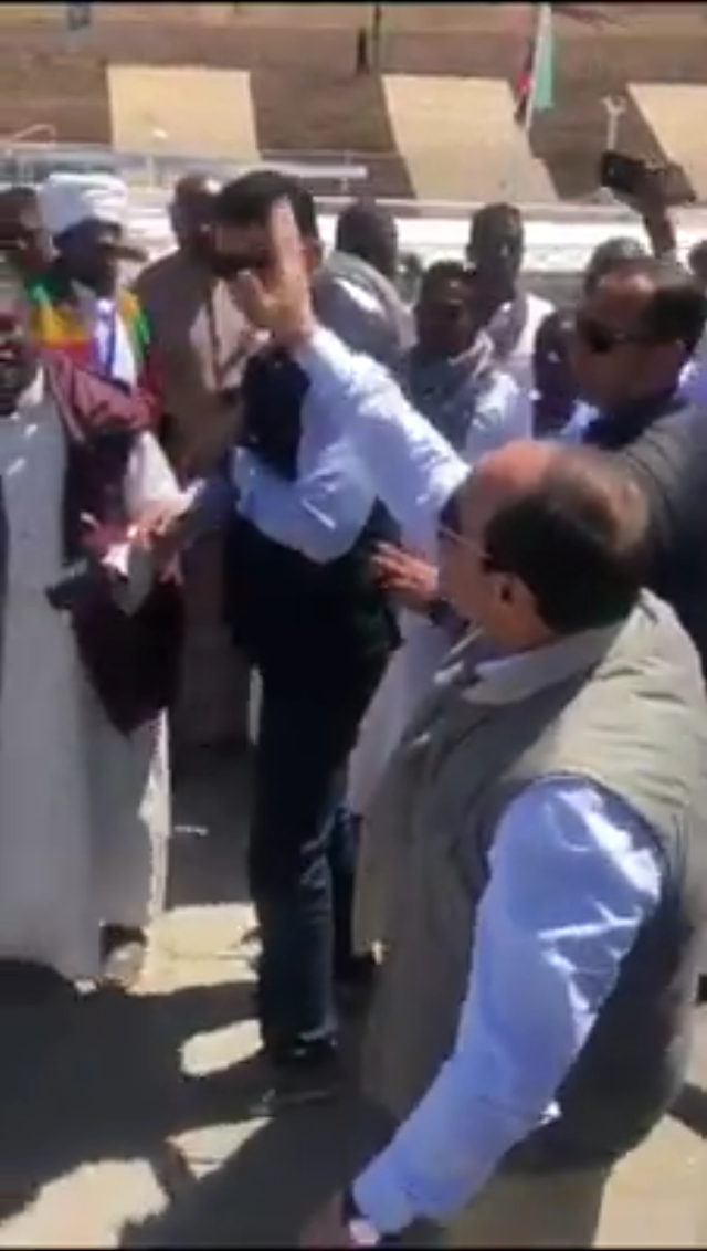الرئيس عبد الفتاح السيسي خلال جولته بمعبد فيلة الرئيس عبد الفتاح السيسي خلال جولته بمعبد فيلة